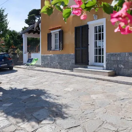 Casa Della Bougainvillea * Imperia